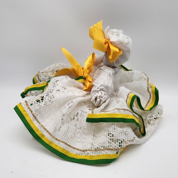 Vintage International Porcelain Doll in Traditional Costume - Picture 3 of 11